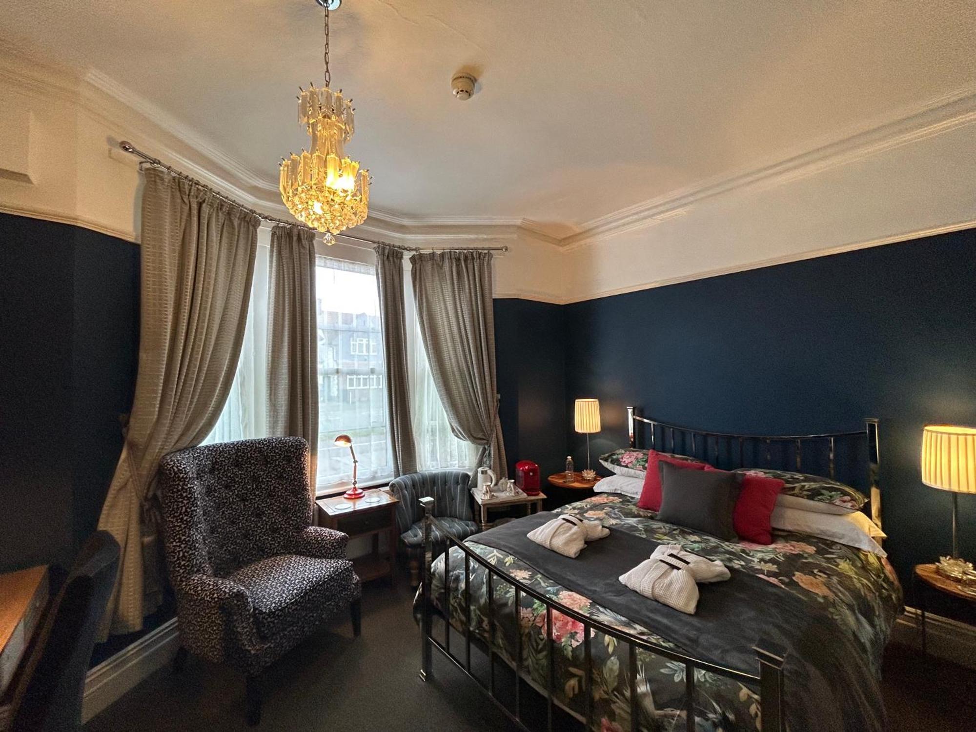 Worth House Ξενοδοχείο CBG Εξωτερικό φωτογραφία